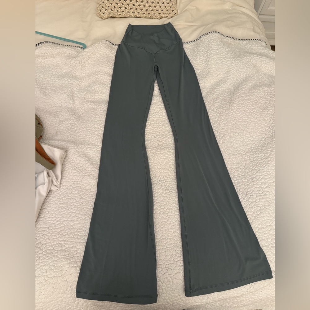 Aerie Offline Flared Yoga Pants